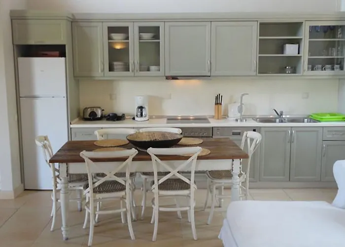 Erkina Villas Corfu - Erato Kalámi